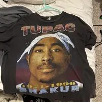 Tupac vintage rap tee